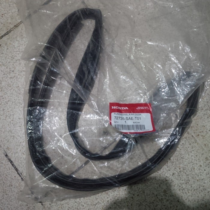 Karet Chanel Kaca Karet Kaca Pintu Jazz GD3 2003-2007