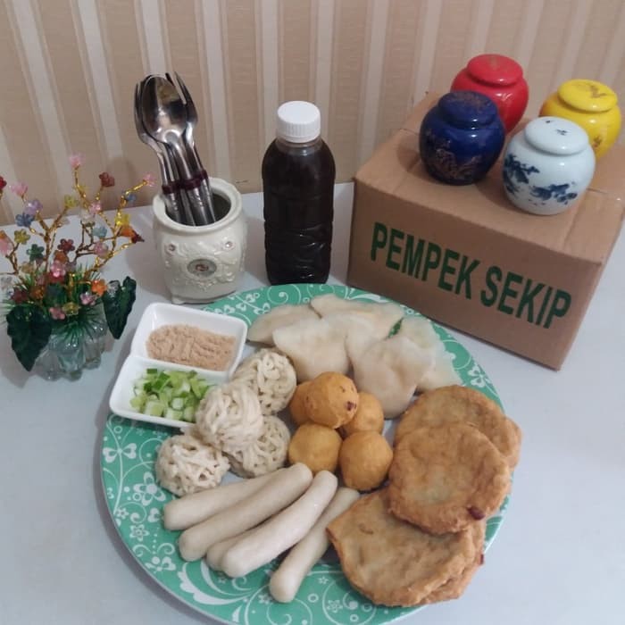 

PAKET 25biji pempek palembang ~ kp820
