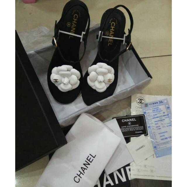 Sandal tali channel  mirror