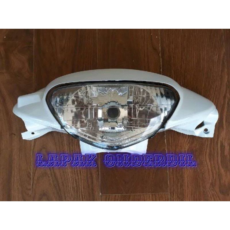 Batok depan mio sporty putih plus refrektor lampu depan mio sporty