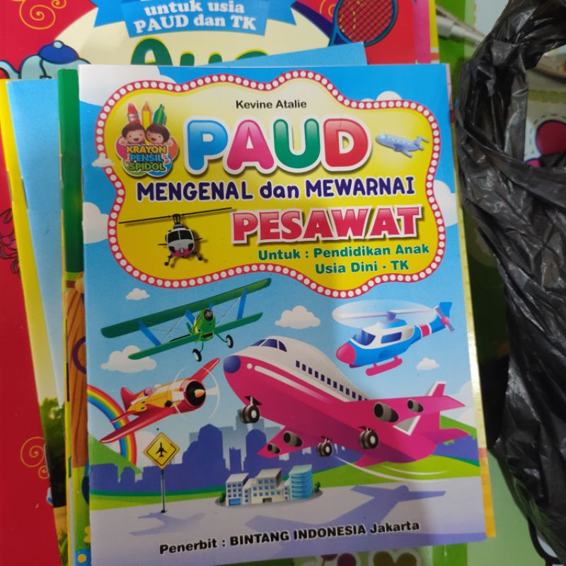 Buku Edukatif Mengenal dan Mewarnai-pesawat