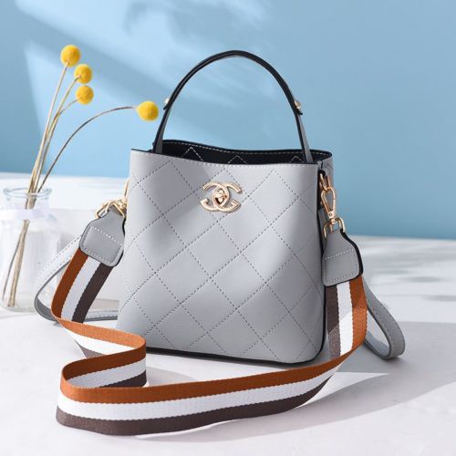 GI 822 RISCE TAS SELEMPANG TALI MOTIF IMPORT WANITA CEWEK PEREMPUAN JAKARTA BATAM CC