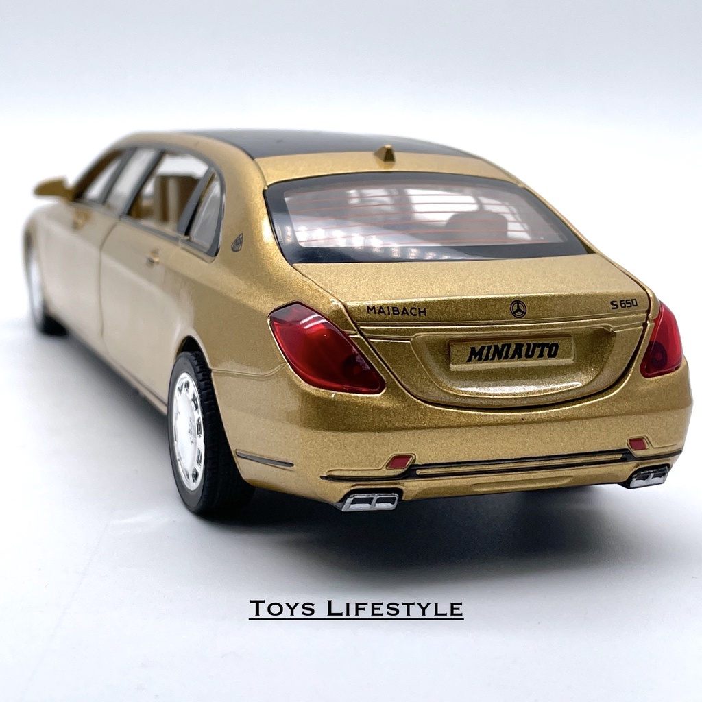 Mobil MiniAuto Diecast - Mercedes Benz Maybach S650 Skala 1:32