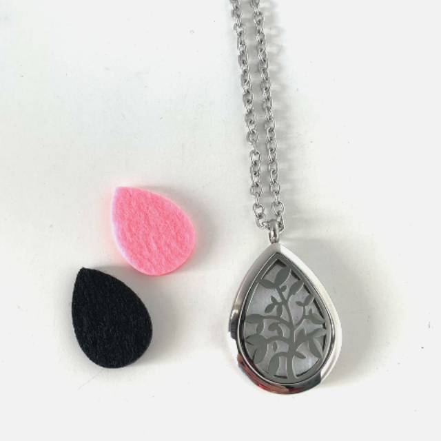 Leafy Gem kalung diffuser