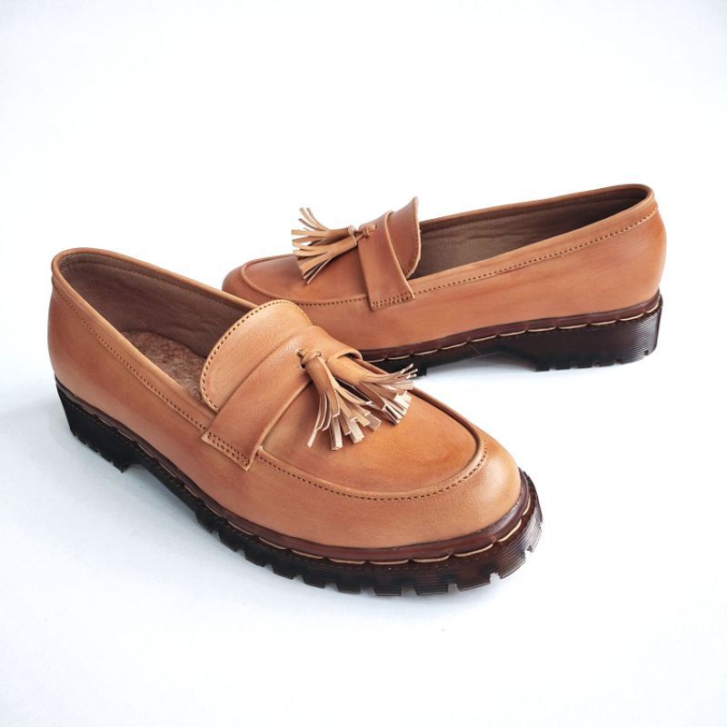 sepatu Casual wanita murah, sepatu loafers wanita murah, sepatu loafers cewek, sepatu docmart wanita murah