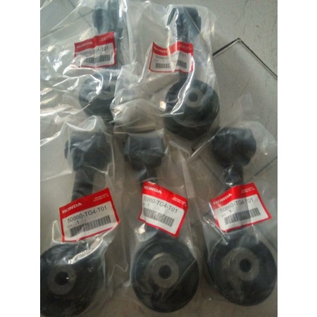 engine mounting belakang mobilio  brio