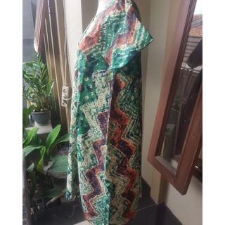Daster Viral Batik Warna Hijau Muda Adem Jatuh dan Seksi Daster Viral Batik Warna Hijau Muda Adem Jatuh dan Seksi