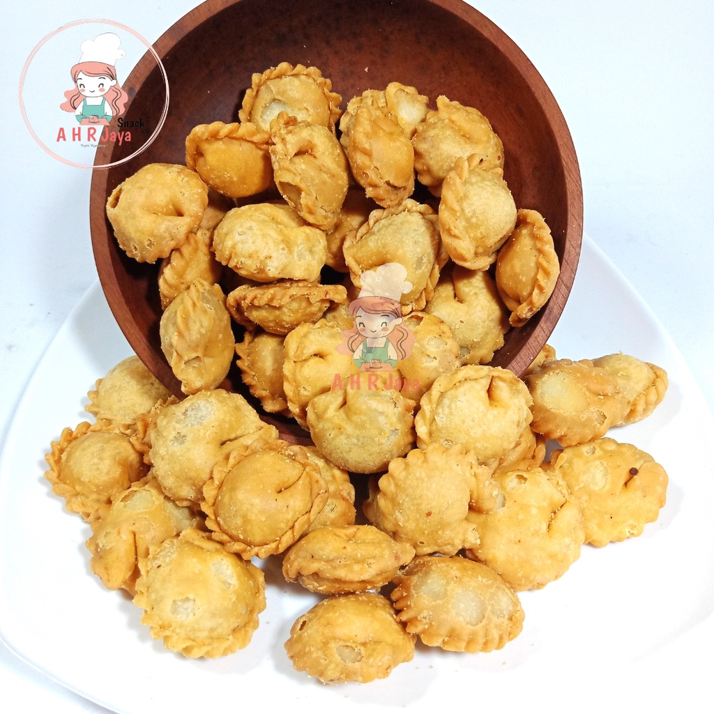 

PASTEL ABON 500 GR / PASTEL ABON SAPI / KUE PASTEL ABON SARIKAYA SRIKAYA