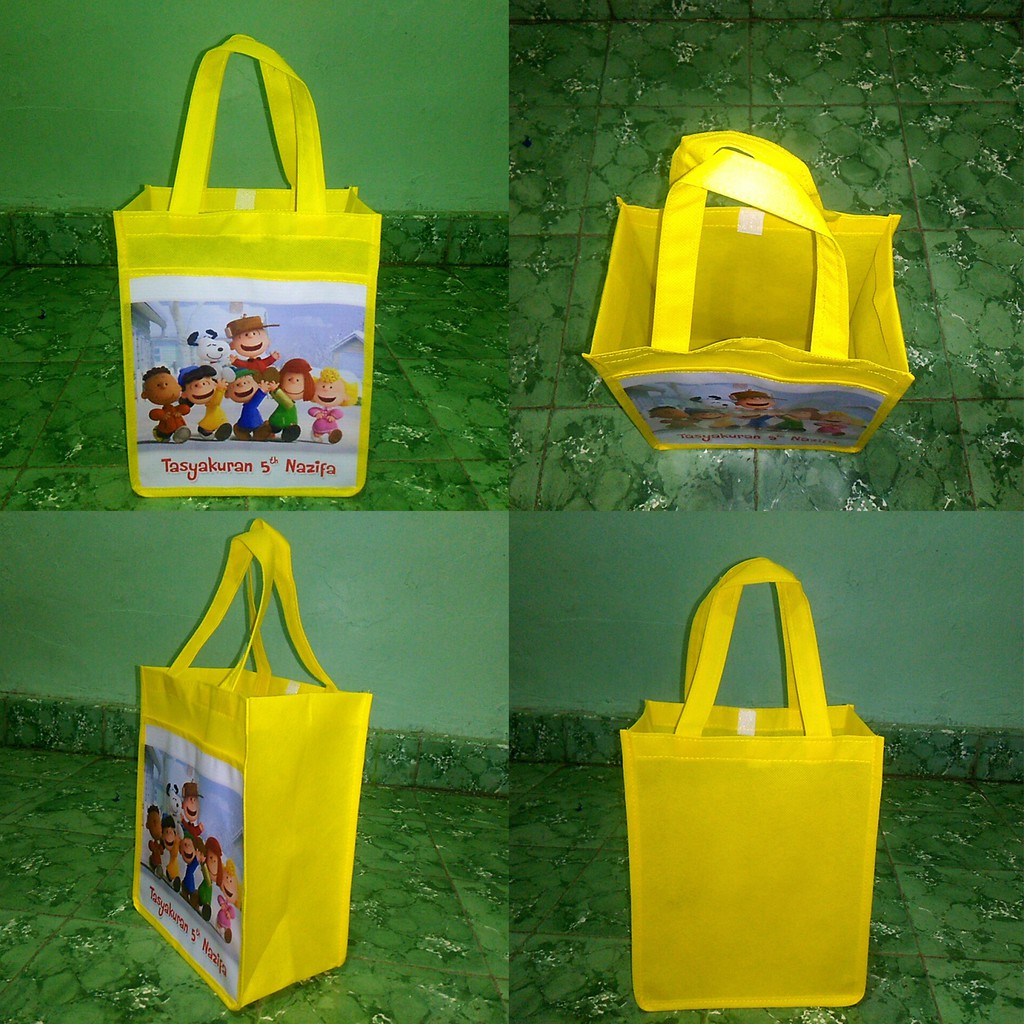 

tas bingkisan ulang tahun anak ada kantongnya