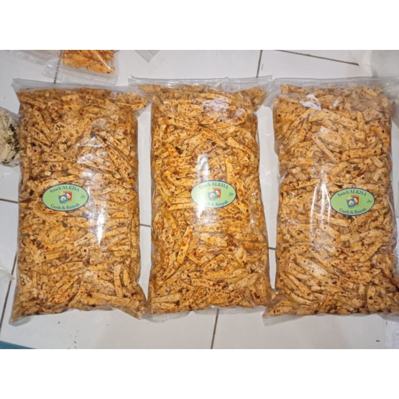 

Basreng 1 Kg/ basreng bojot/ basreng pedas daun jeruk/basreng cikruh/cemilan pedas/