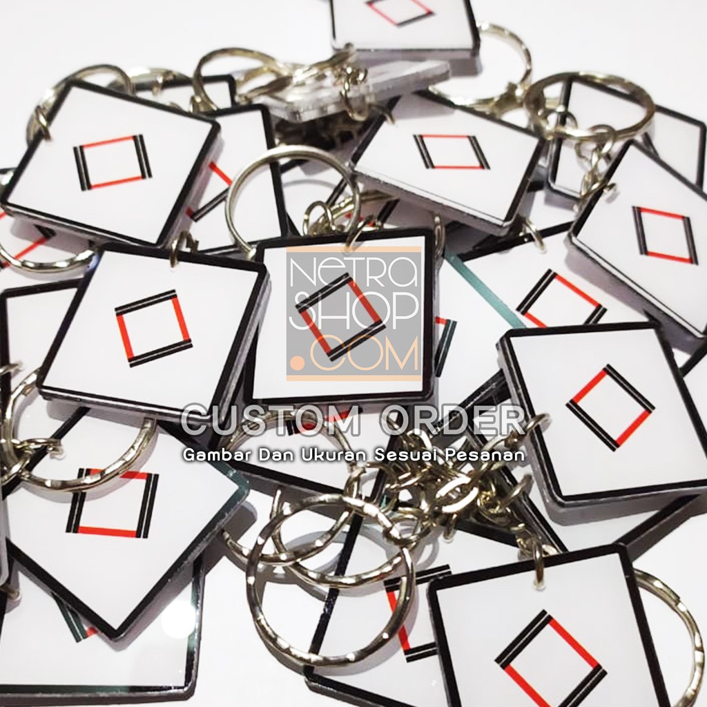 

SOUVENIR GK. KOTAK Size 5 x 5 cm