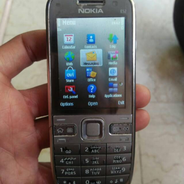 Di jual nokia E52