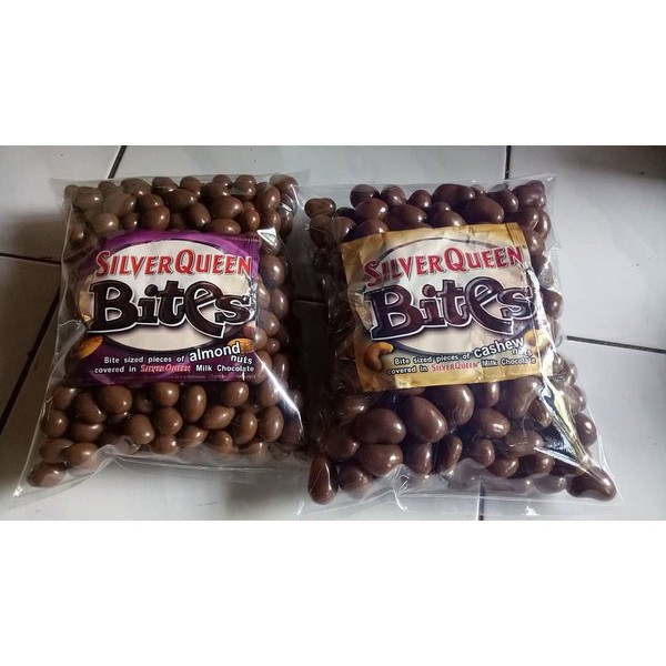 

SILVER QUEEN BITES ALMOND / MEDE KILOAN UKURAN 500gr READY STOCK SIAP KIRIM EXP AMAN