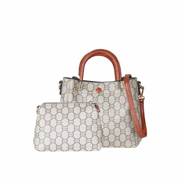 ENJI PALOMINO DELISA