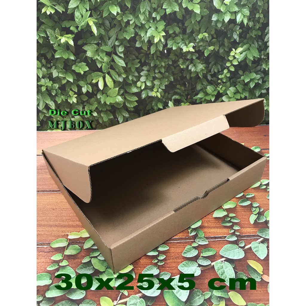 

Kardus Uk. 30x25x5 cm.......Die Cut kotak karton