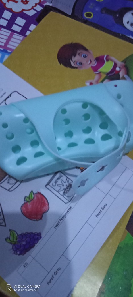 Gantungan Kran Wastafel Multifungsi / Tempat Sabun Sikat Spons