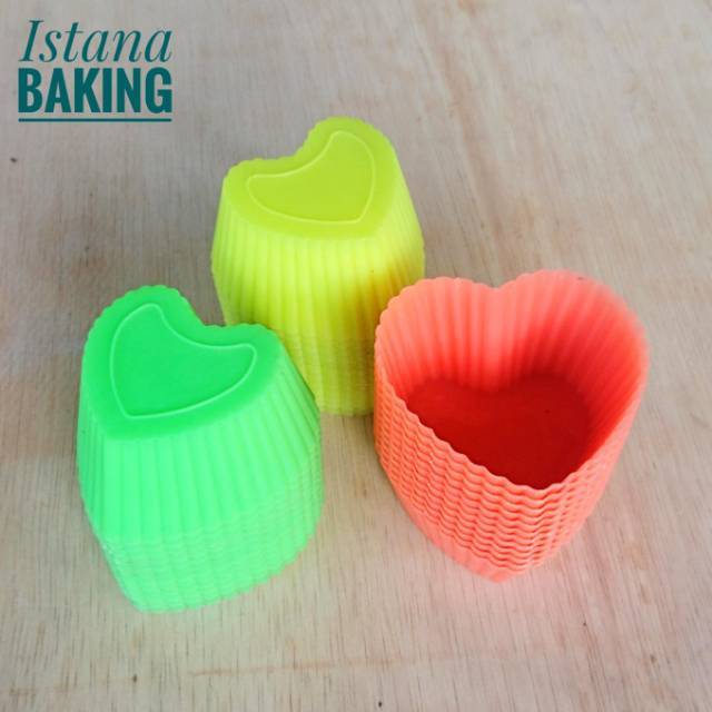 Cetakan bolu puding love gerigi 12 pcs