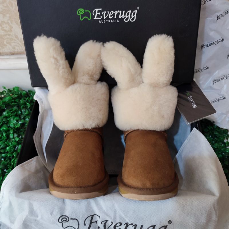 Ever UGG Kids Buddy Bunny Boots Preloved