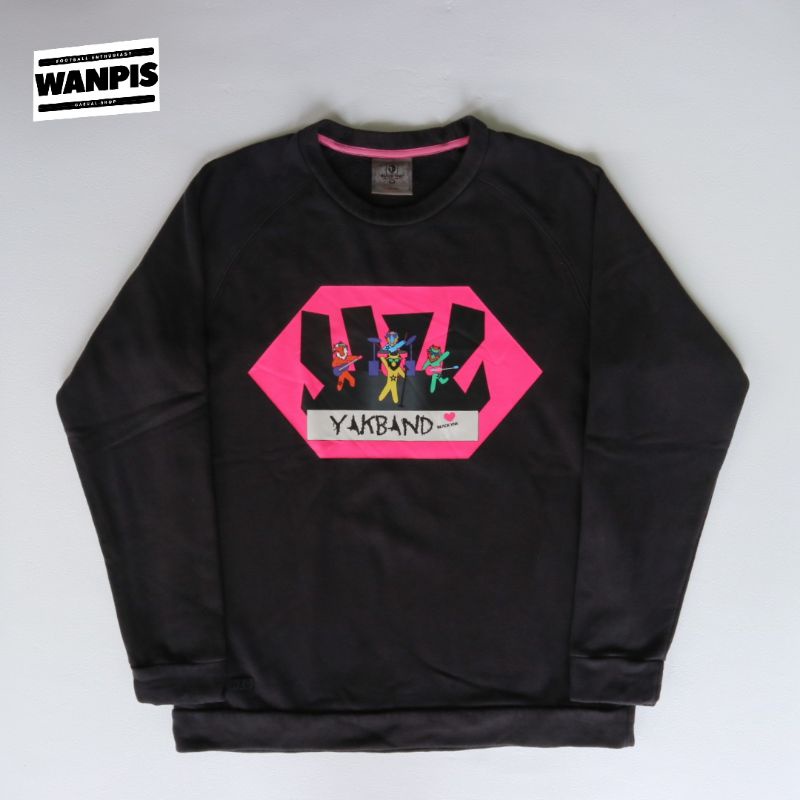 Crewneck black yak