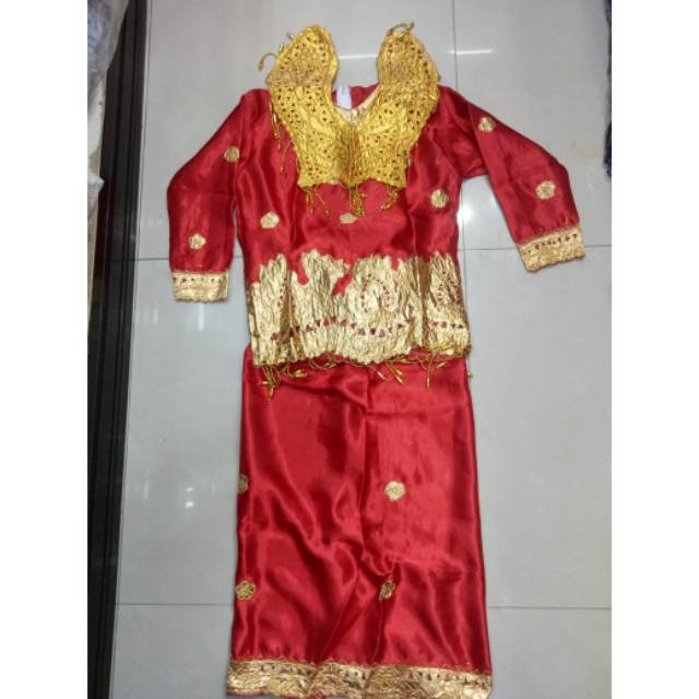 Baju adat padang sepasang