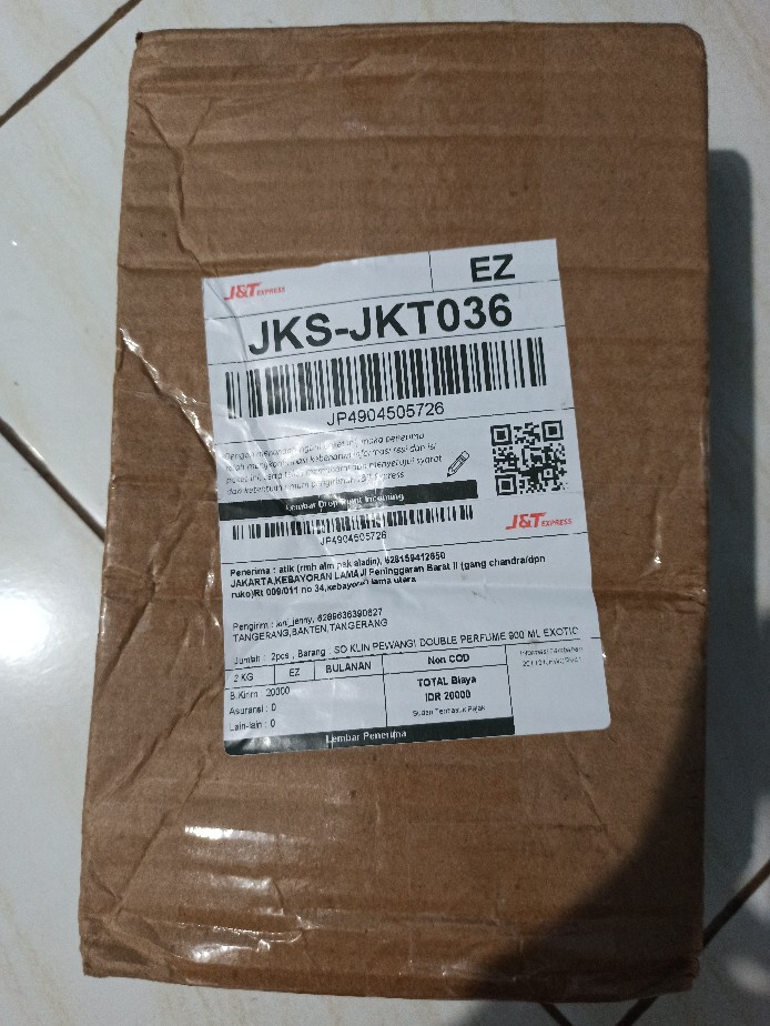 So Klin Pewangi Double Perfume 900 Ml Exotic Purple