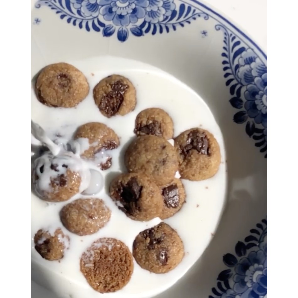 

Cookie Pops Cereal - Christmas Gift (Free Susu Almond)