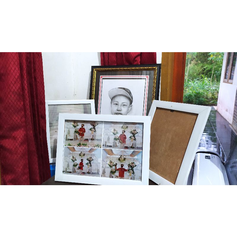

Cetak foto + bingkai ukuran kertas A4 geratis laminating