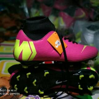 nike water proof boots