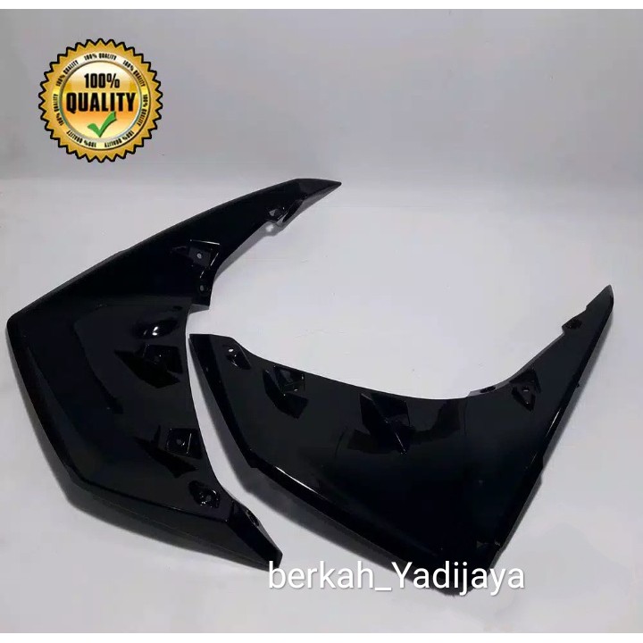 body samping depan atau legsil luar atau cover sayap luar mio m3 warna hitam