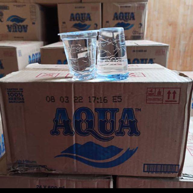 

AQUA 220ML (GELAS) ISI 48 GELAS