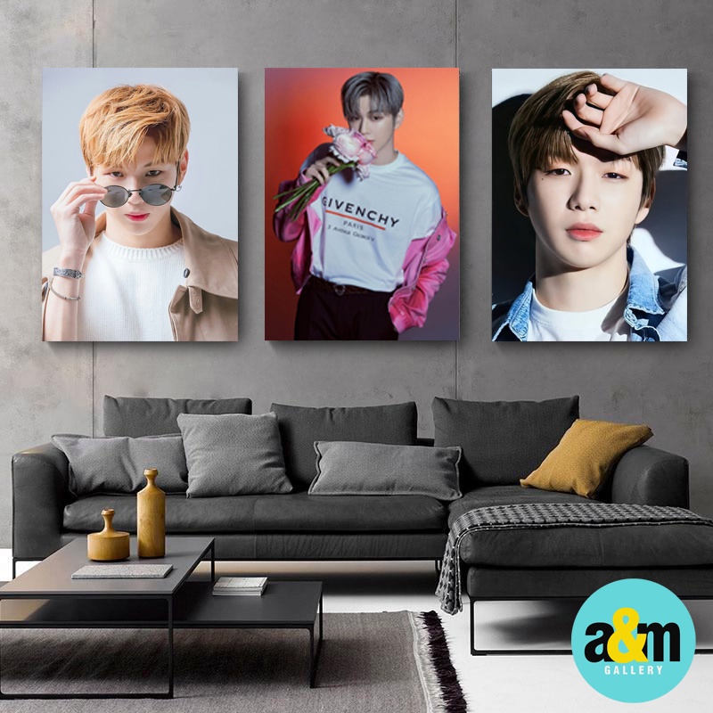 Poster Kayu KANG DANIEL Hiasan Dinding Kamar Penyanyi Soloist K-POPI Pajangan Dinding Kamar K-POP Wall Decor Kamar - A&amp;M