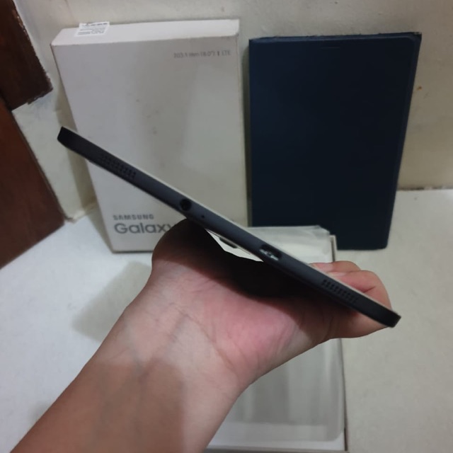 Samsung Galaxy Tab S2 8inch Sein SM T715Y Like new Tablet Samsung