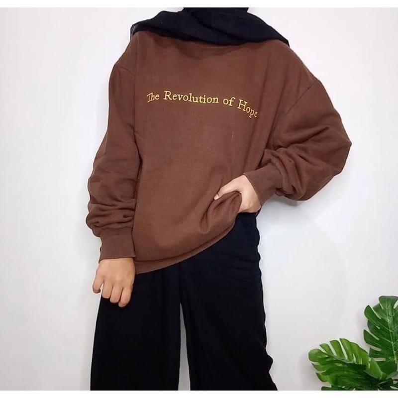 The Revolution Of Hope Sweater - Allsize - Bahan Fleece tebal dan lembut - Outfit Wanita Dan Pria