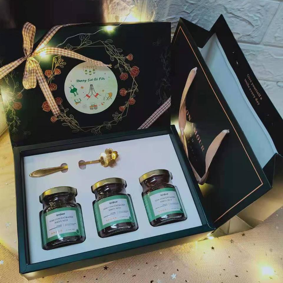 

Ready Stock Hampers Realfood Idul Fitri - Kado Len PL3 & PL Terkini