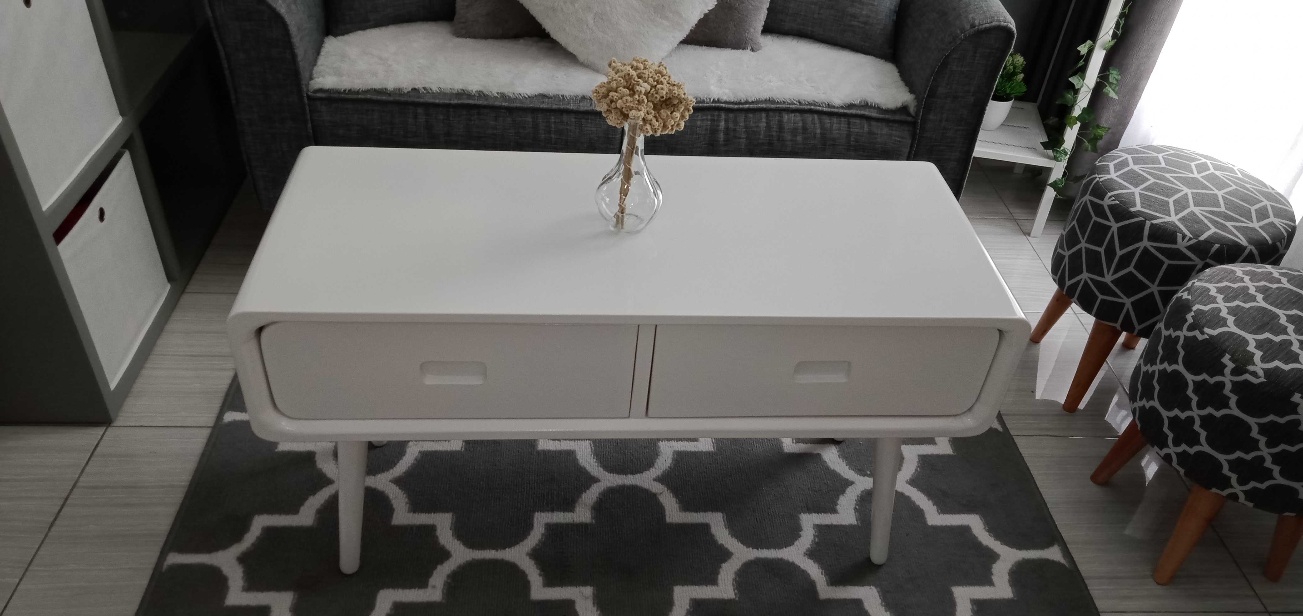 Meja Retro Minimalis Murah