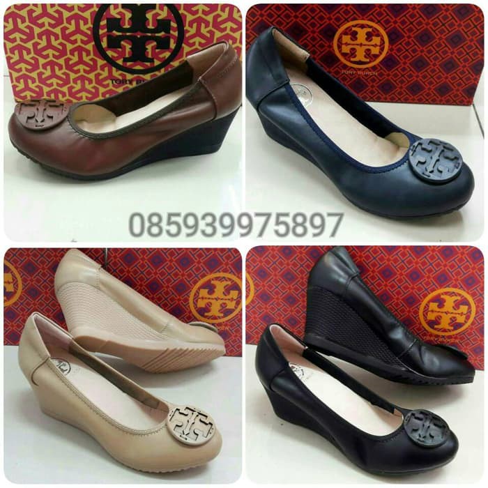 SEPATU TORY WEDGES WANITA