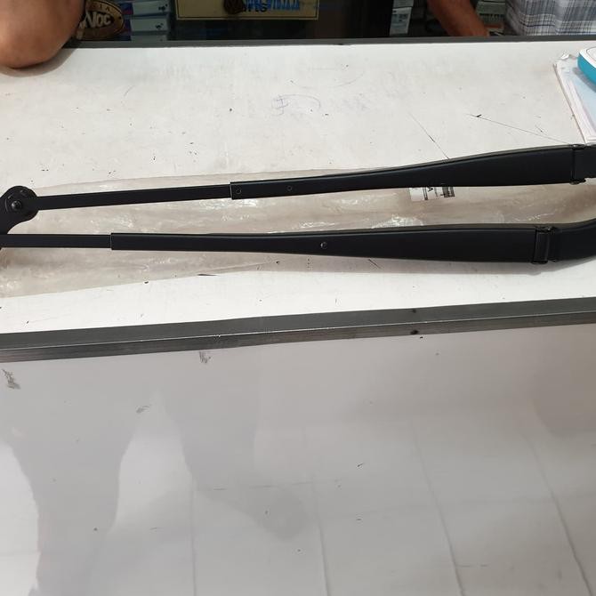 arm wiper depan datsun go original