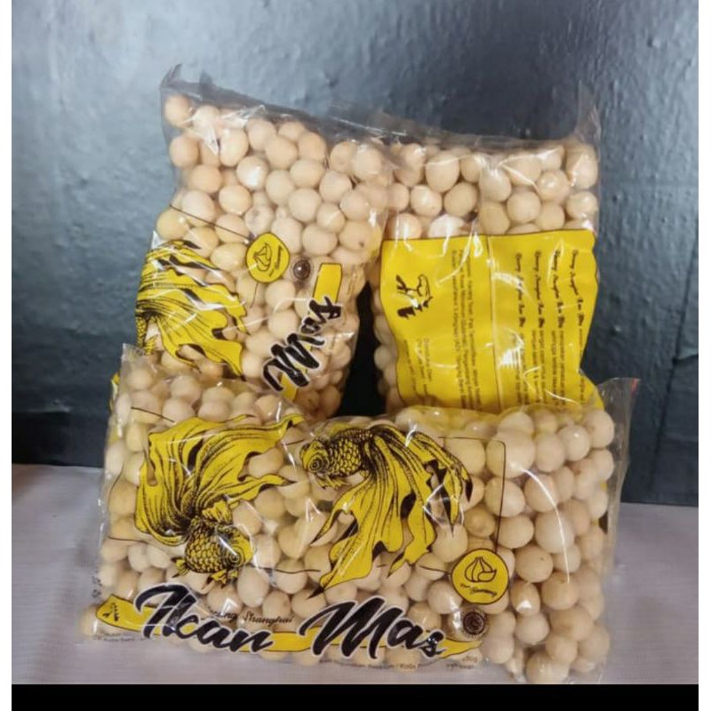 

KACANG SANGHAI IKAN MAS KACANG ATOM IKANMAS 1 BUNGKUS SANGGAE KHAS MALANG OLEH OLEH COD TERMURAH