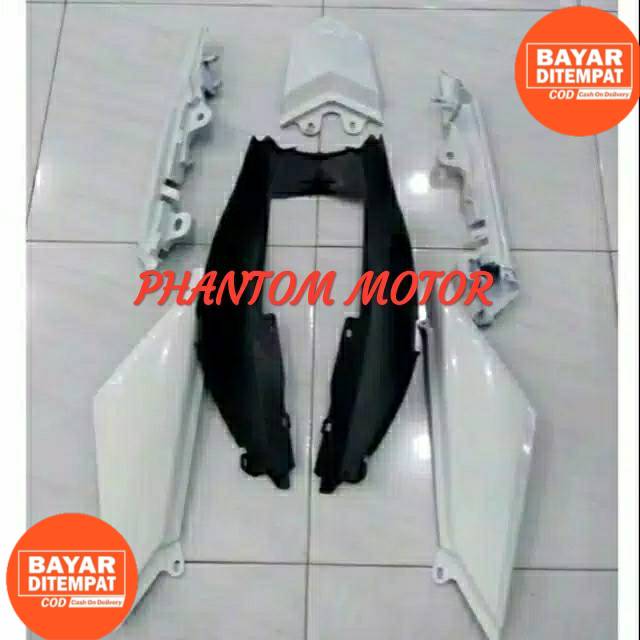 Body Belakang Vixion New NVL NVA Putih