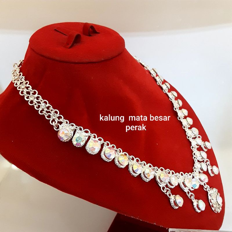 Kalung Nagita Mata Besar