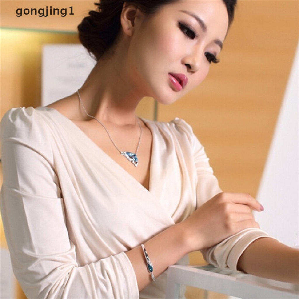 Set Perhiasan Kalung Anting Gelang Kristal Butterfly