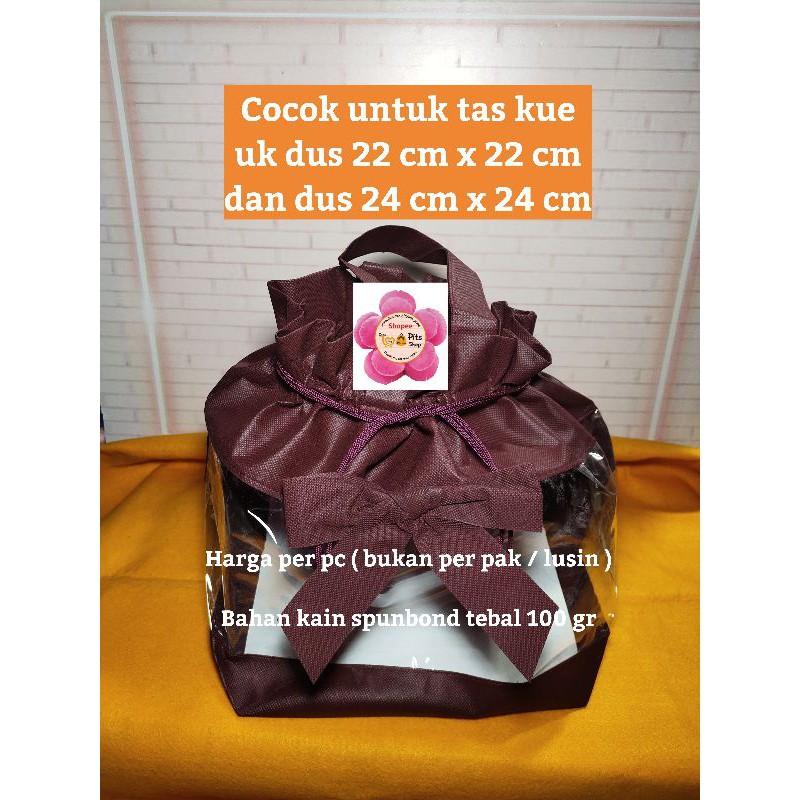 

Tas Kantong Kain Bingkisan Souvenir Gift Bag Serut Mika Marun