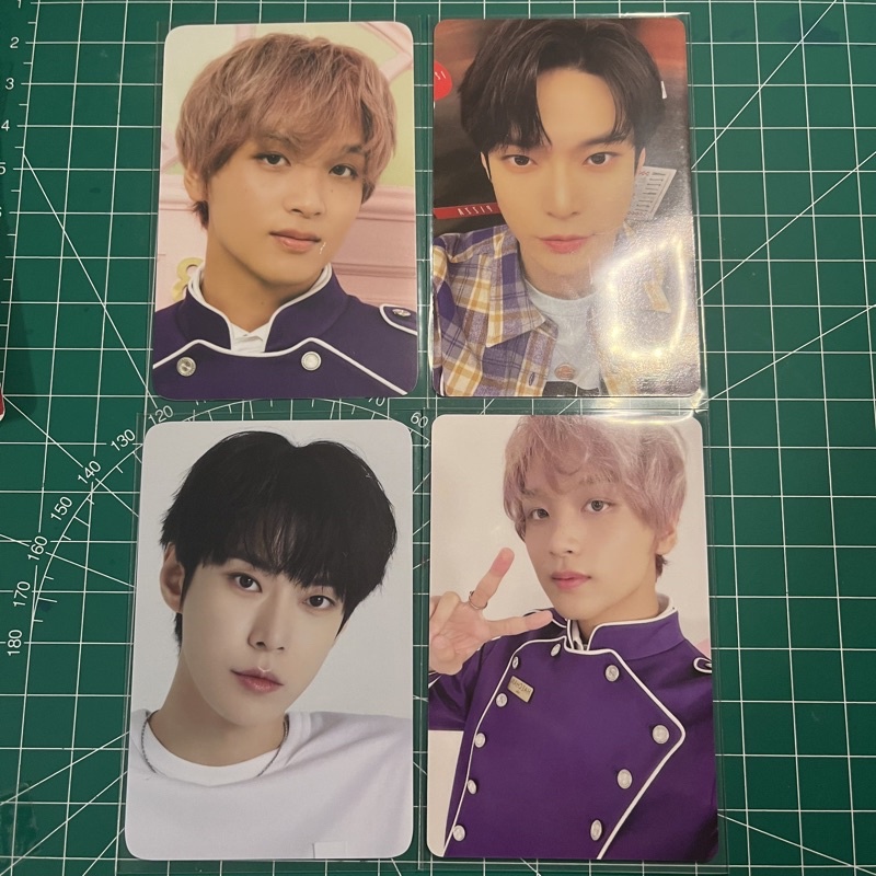 PC SEASON GREETINGS SG22 NCT HAECHAN  DREAM DOYOUNG 127