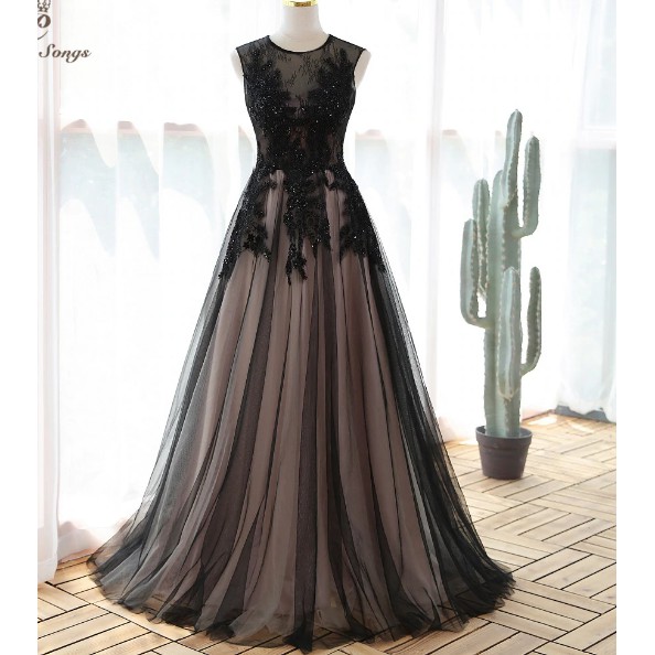 Elegant Sexy black Appliques style Evening dress 2020 evening gowns