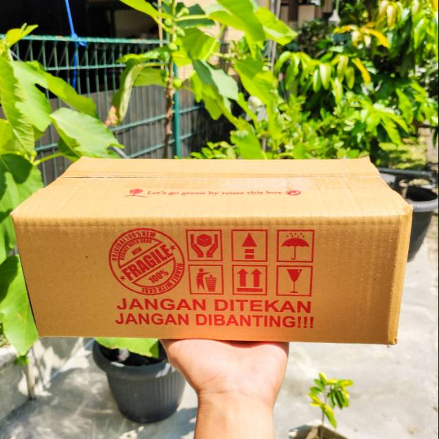

KOTAK DUS BOX KEMASAN PACKING KARTON DOUBLE WALL 30x15x11 BISA JUGA UNTUK 12 PCS HOTWHEELS REGULER