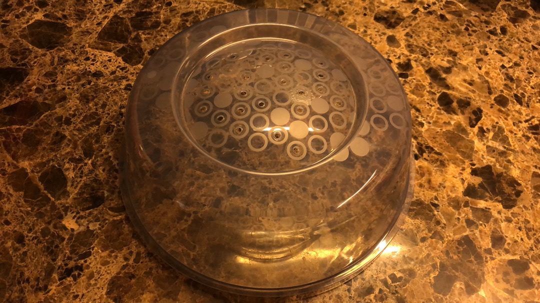 Tutup / Tudung Microwave, Abu-abu Biru Diameter 26cm Pr589