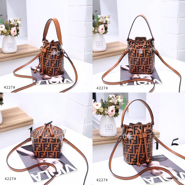 Tas #4227 RA New Arrival  ♥
Fendi Mon Tresor Mini Bucket Small