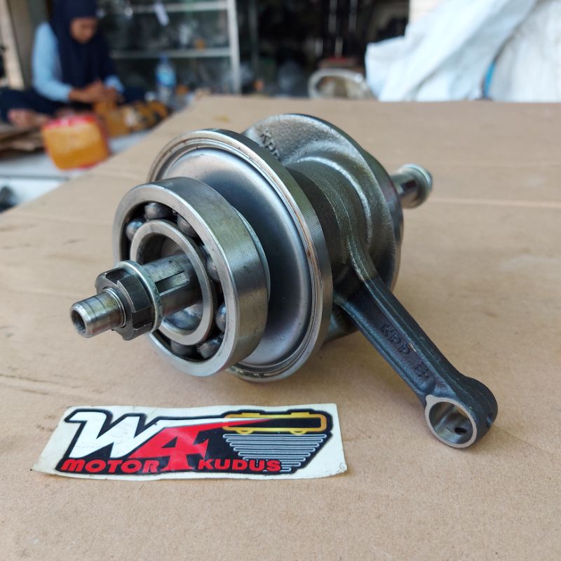 KRUK AS BANDUL STANG SEHER PISTON CRANKSHAFT OLD CB 150R CBR 150R K45 LOKAL KODE KPP ORIGINAL