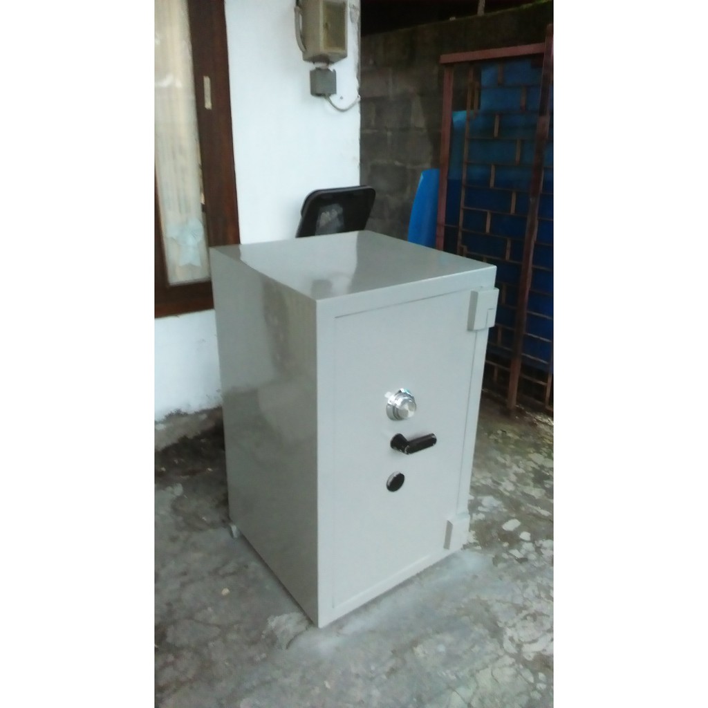 brankas chubb anti maling