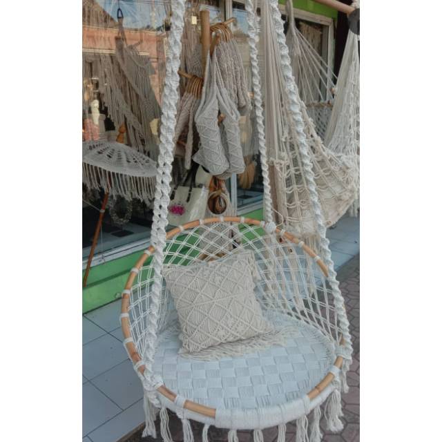 Ayunan dewasa macrame